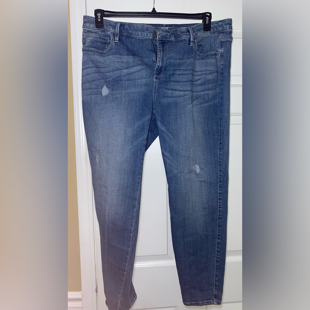 a.n.a Womens Mid Rise Skinny Fit Jegging Jean